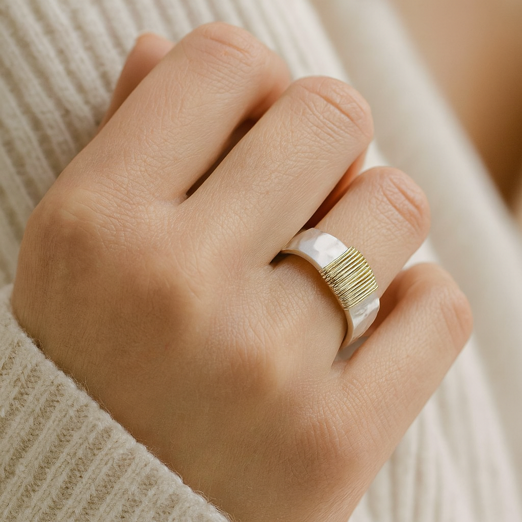 Emily - Vintage Ring