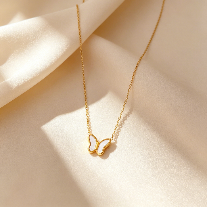 Elegant &amp; Graceful Butterfly Pendant Necklace