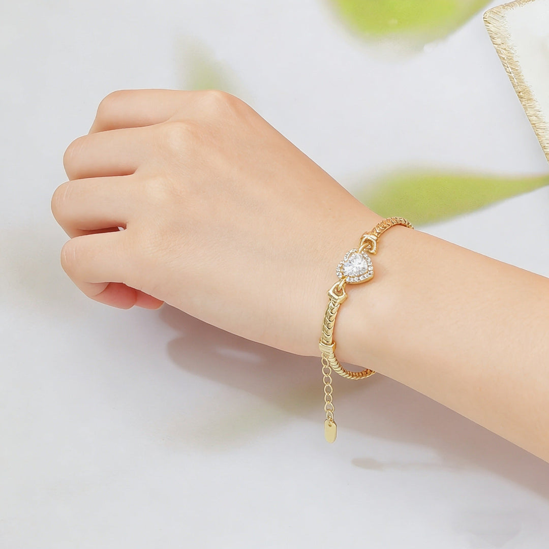 Halo Snake Chain Bracelet With Diamond Accents