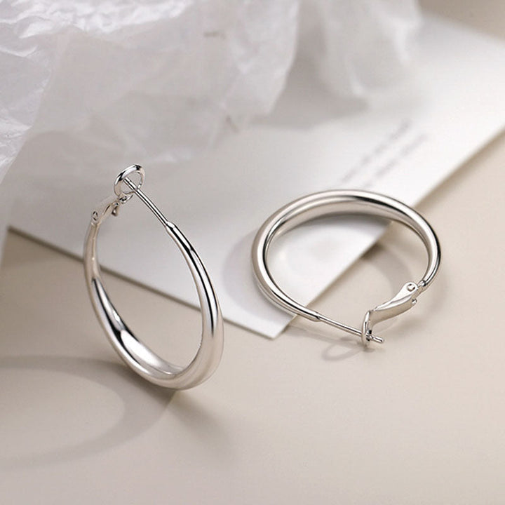Smooth, Chunky Round Hoop Earrings