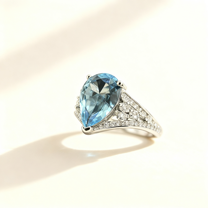 Teardrop-Cut Aquamarine Pavé Ring