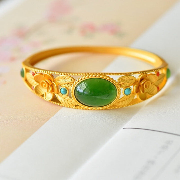 Plum Leaf Natural Emerald Jade Stone Bracelet
