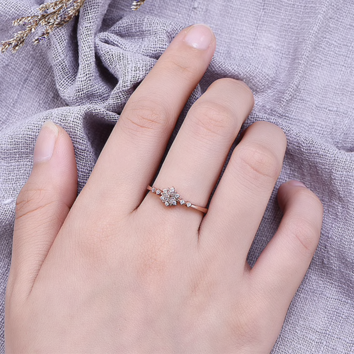 Snowflake Ring