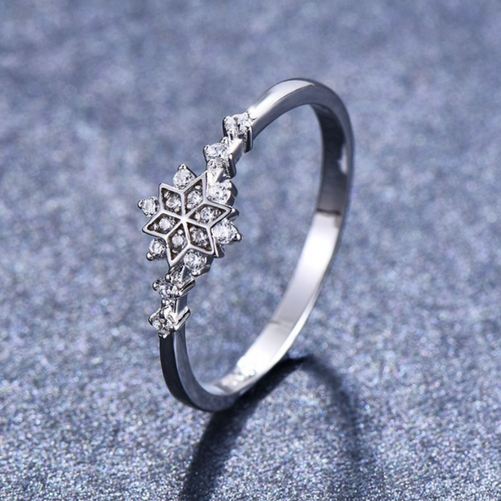 Snowflake Ring