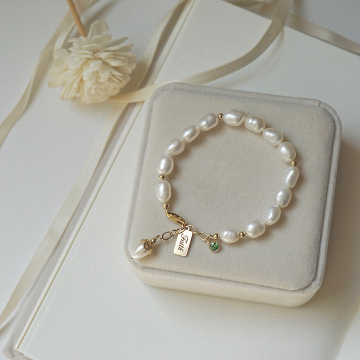 Freshwater Pearl &amp; Crystal Bracelet