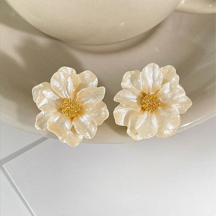 Elegant and Exquisite Floral Stud Earrings
