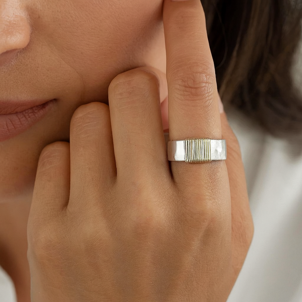 Emily - Vintage Ring
