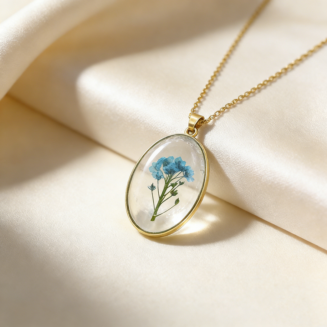 Resin Preserved Flower Pendant Necklace