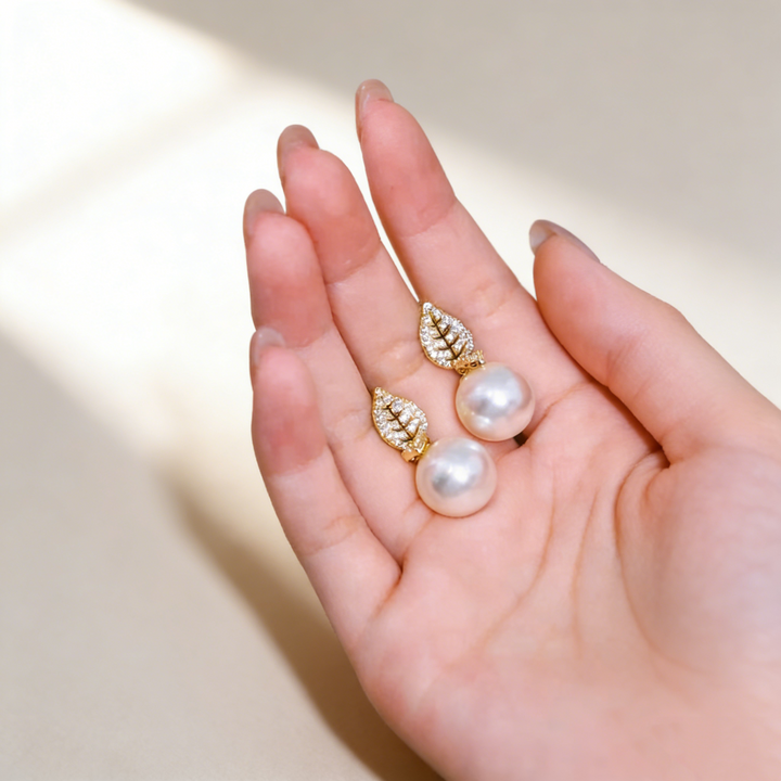 Leaf &amp; Pearl Earrings
