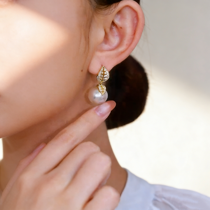 Leaf &amp; Pearl Earrings