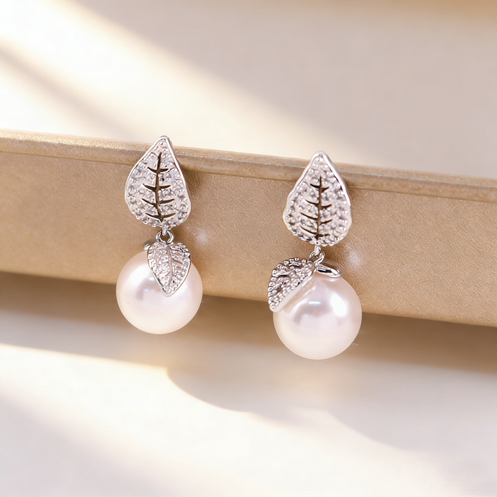 Leaf &amp; Pearl Earrings