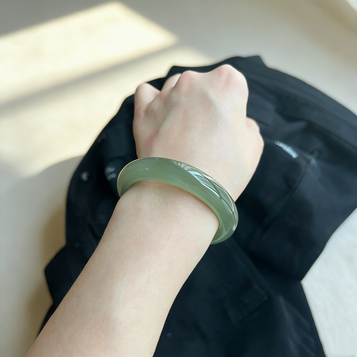 Lake-Green Jade Bangle