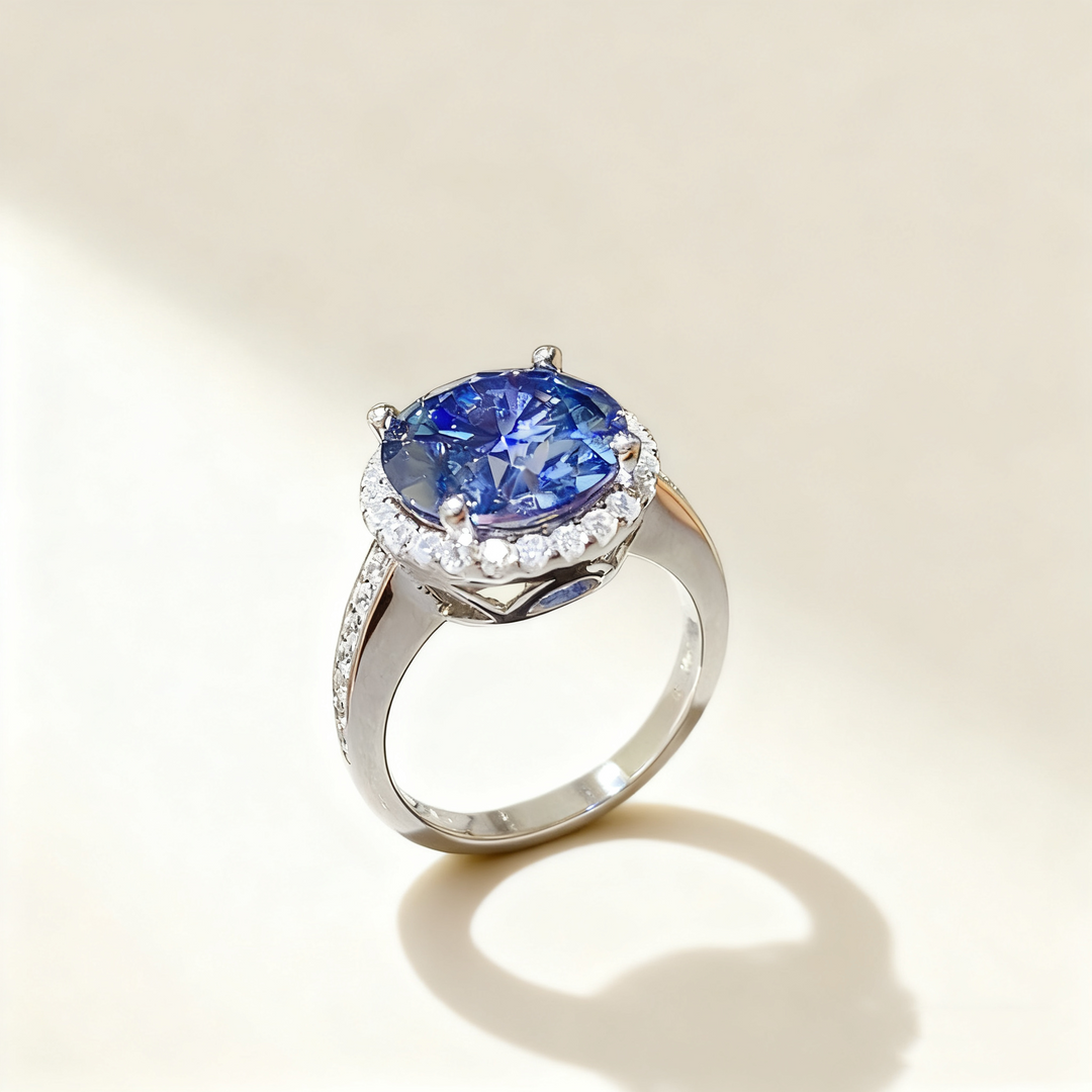 Blue Ocean Round-Cut Diamond Ring