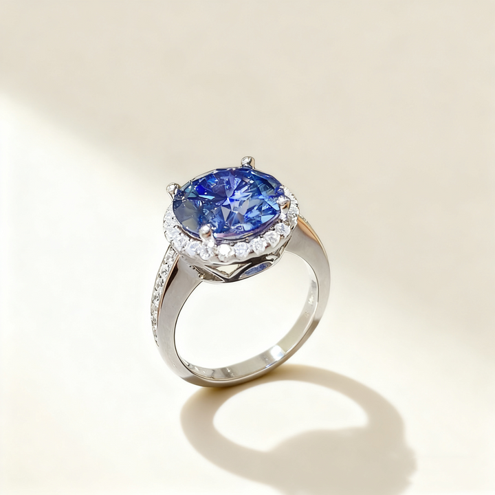 Blue Ocean Round-Cut Diamond Ring