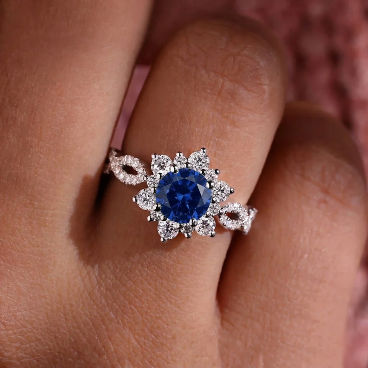 Filomena White Gold Sapphire Ring