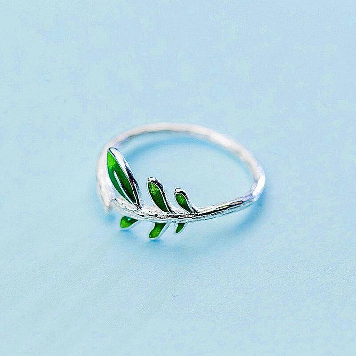 Green Vine Ring