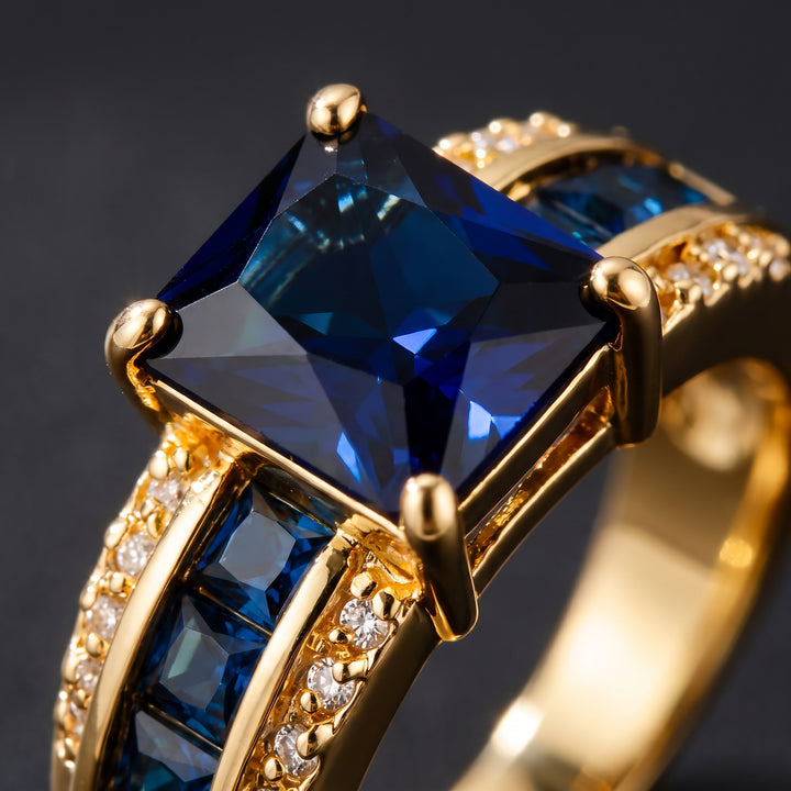 kassira-bluemont-ring-gold M