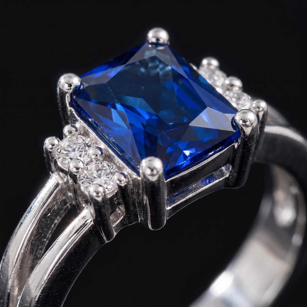 octagon-cut-sapphire-ring M