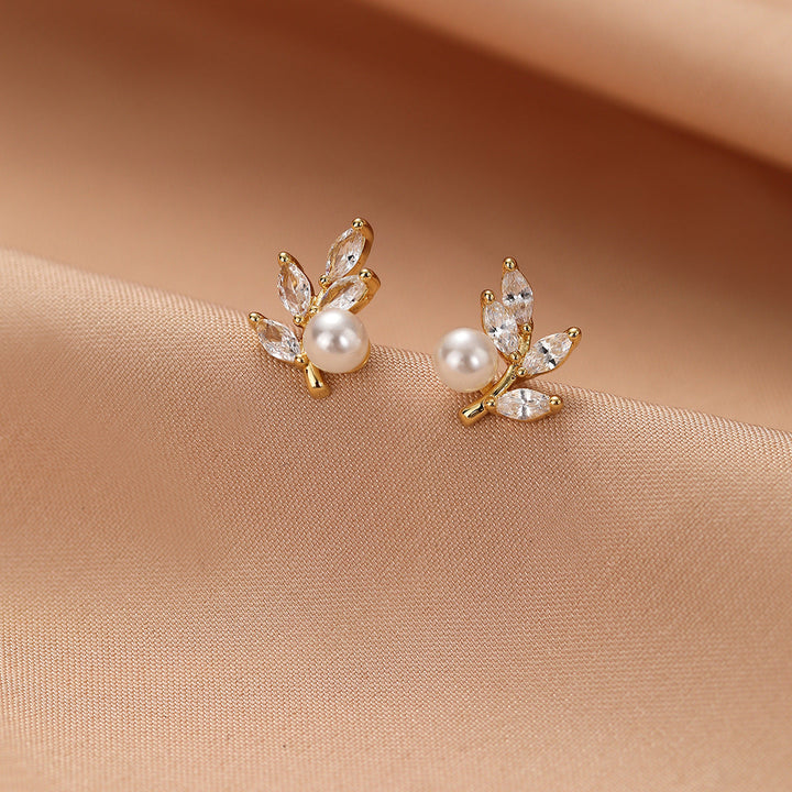 Elegant Leaf &amp; Pearl Stud Earrings