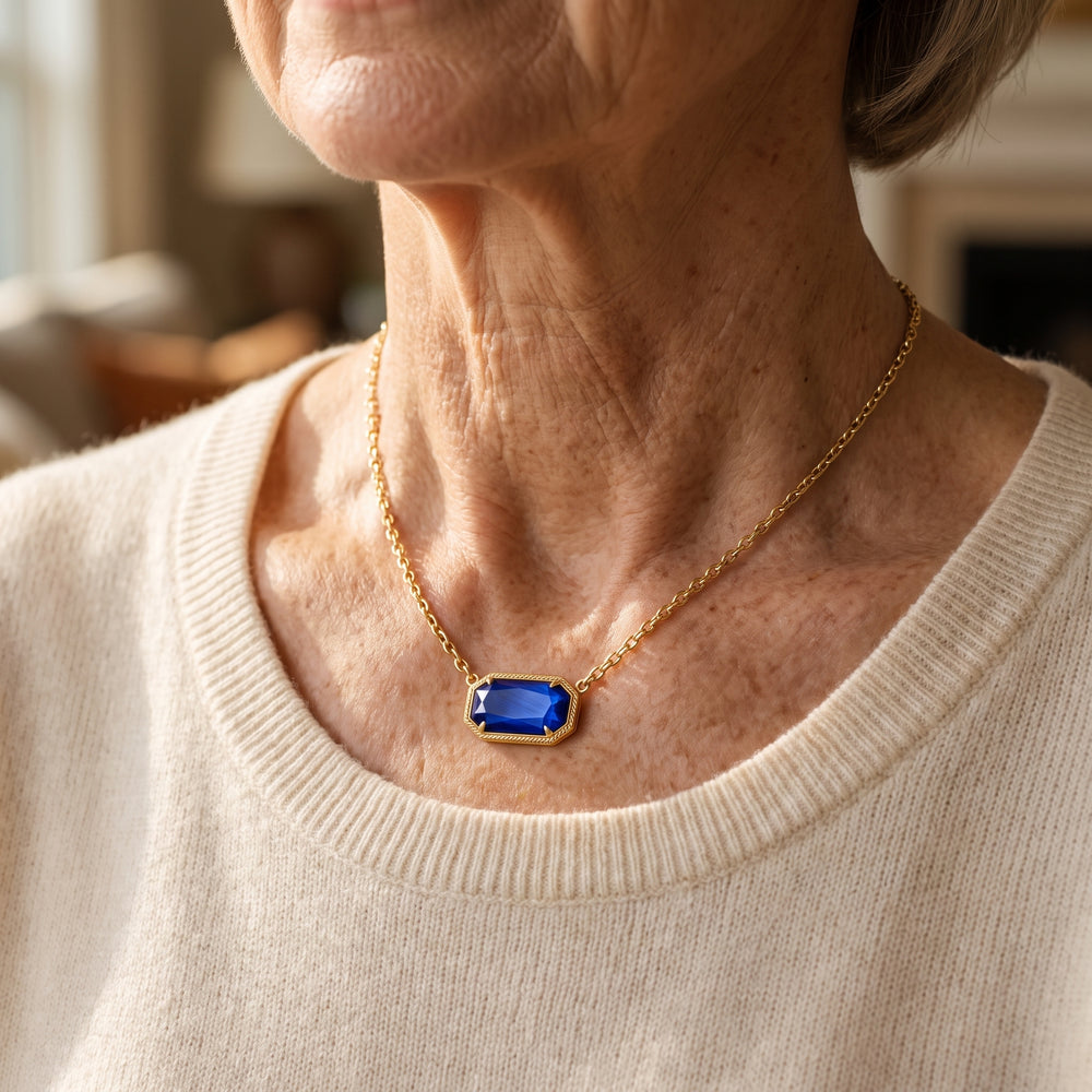 classic-oval-sapphire-necklace-gold W
