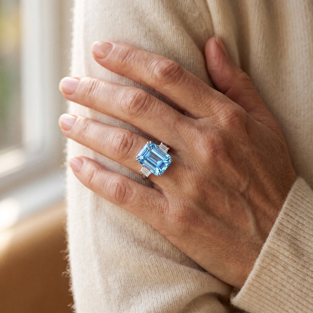 weinlese-ring-mit-kubischem-blauem-kristall W