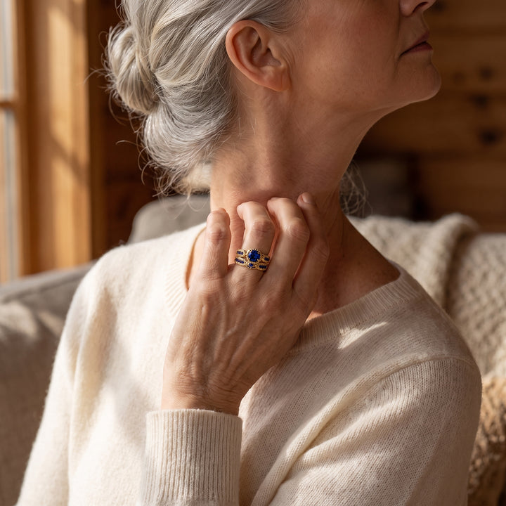 victoria-gilded-sapphire-ring-set W