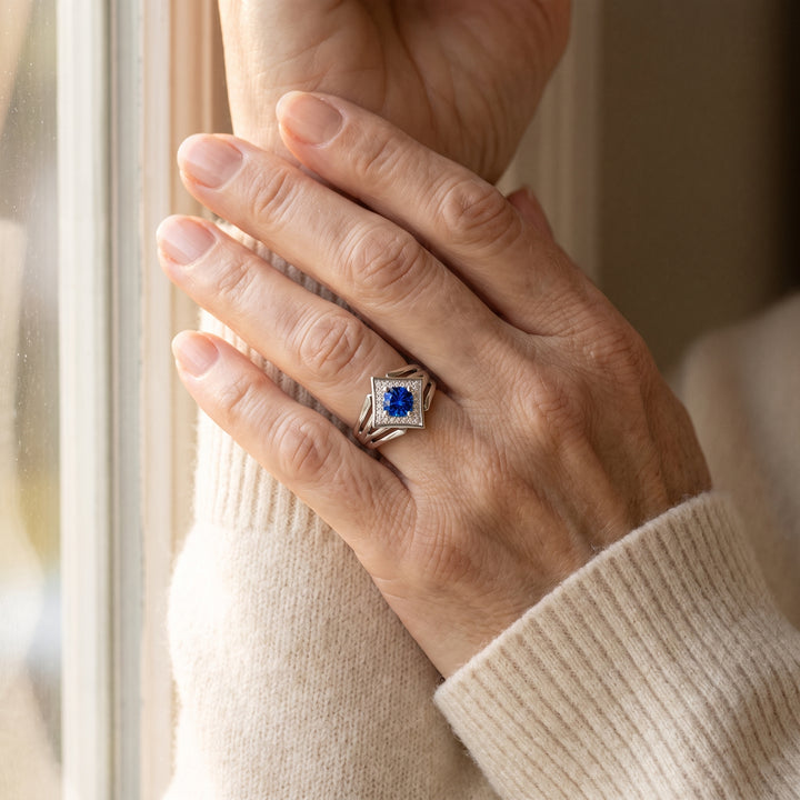 silver-sapphire-star-ring W