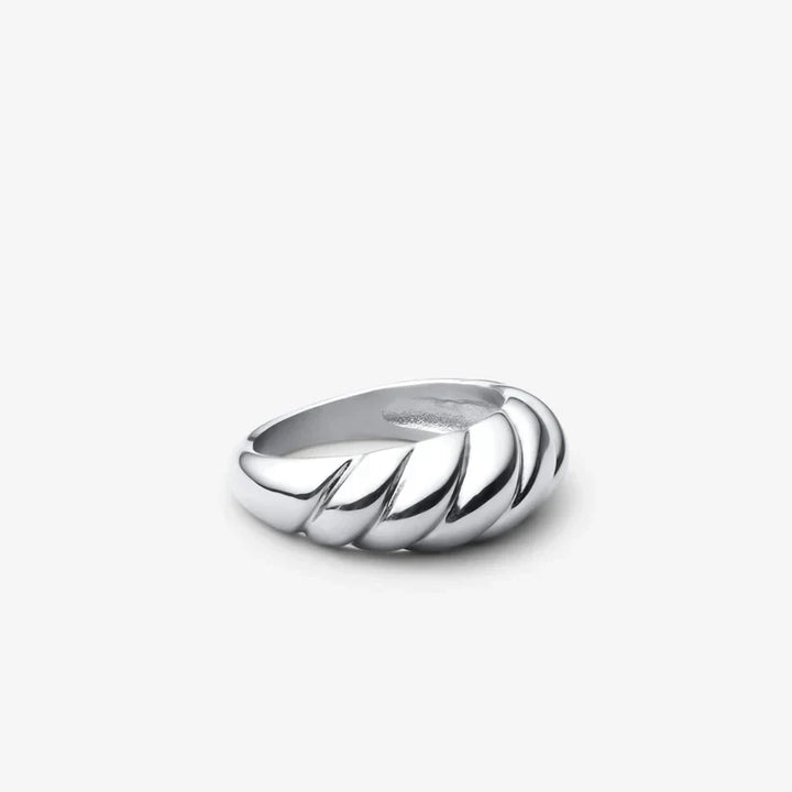 Croissant Ring