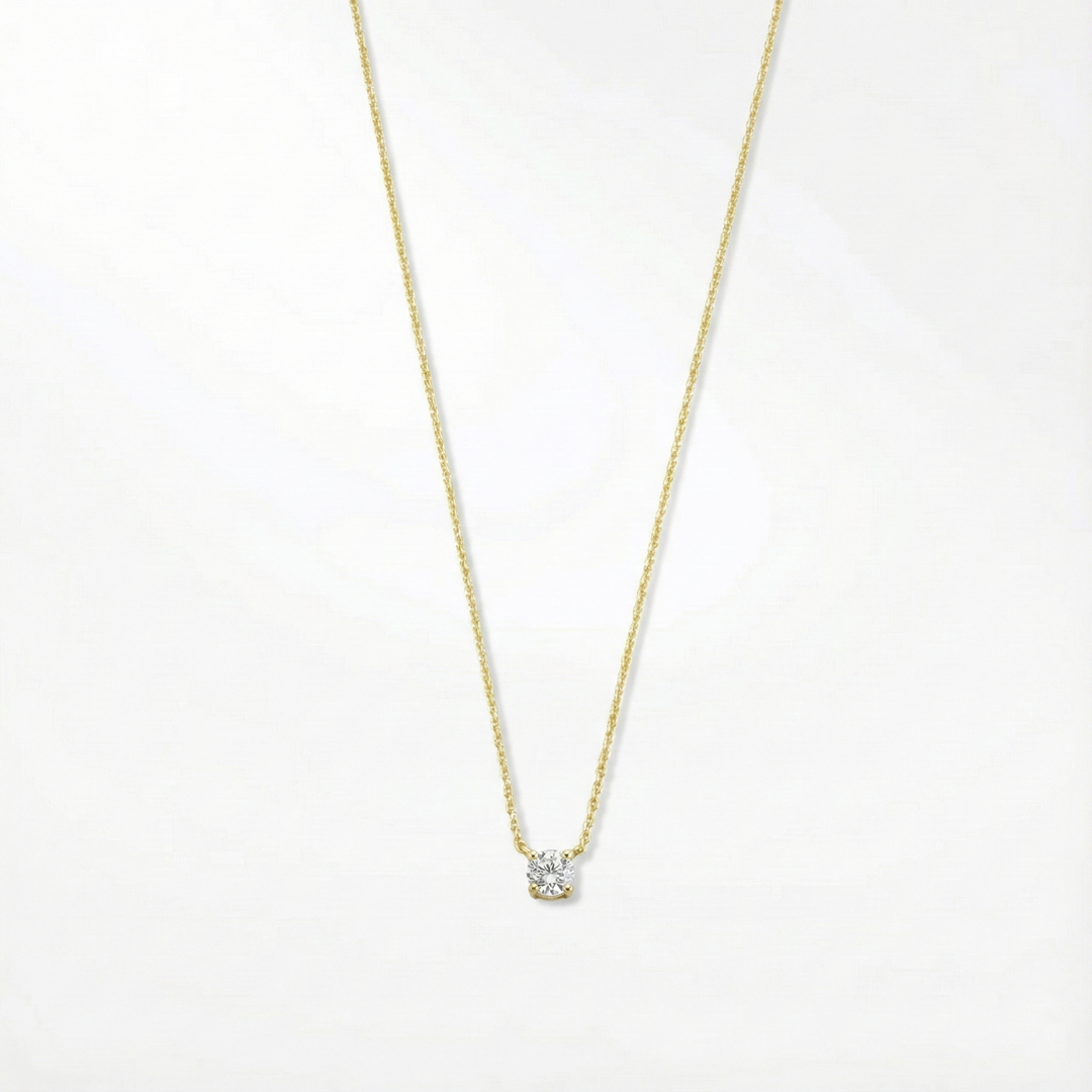 Coral Clara Moissanite Stone